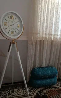 ساعت ایستاده