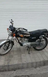 هوندا مزایده در حد پلاک قدیم اصلی