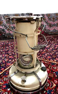 چراغ علائدین نفتی
