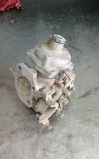 تعمیر و تظیم کاربراتور و ترمز خودروهای بنزینی