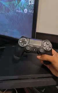 کنسول ps4 اسلیم ۵۰۰ گیگ