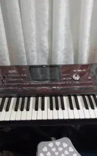 ارگ کرگ ۷۰۰