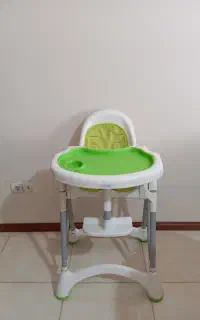 صندلی غذاخوری کودک