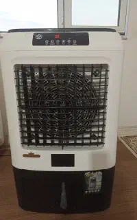 کولر آبی ایستاده