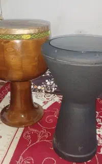 دو عدد تنبک