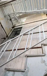 نصب دیوارپوش.لمینت.کفپوش
