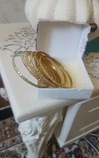 النگو طلا روس