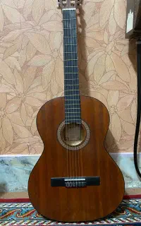 گیتار پارسی m2 در حد نو