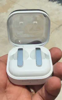ایربادز 4 pro سامسونگ