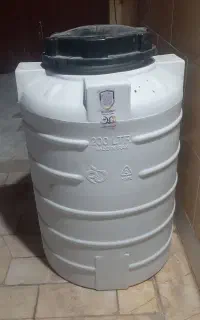فروش مخزن آب ۲۰۰لیتری