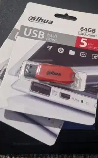 فلاش ۶۴ گیگ usb3-2