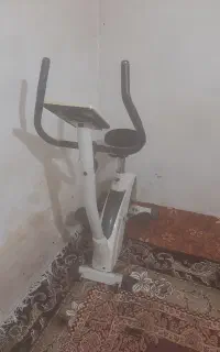دوچرخه ثابت تمیز پدلا دنده ش هم خوبه فقط ...