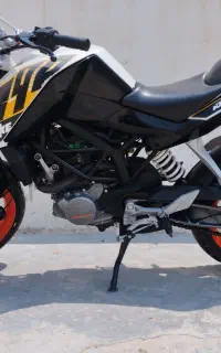 کی تی ام ۲۰۰ خصبی