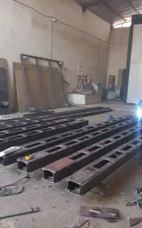 جوشکاری اسکلت فلزی ،شاب بندی ،والپست وسازه نگهبان