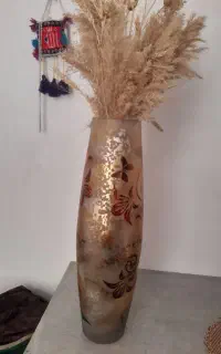 گلدان زیبا و شکیل فروشی