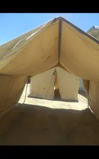 تعدادی چادر خیمه ای و اسکلتی بفروش میرسد