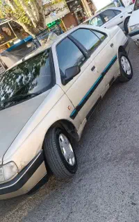 پژو۴۰۵ مدل ۸۳