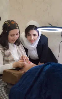 آموزش اکستنشن مژه، ورود به کار