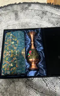 گلدان مسی همراه رو میزی