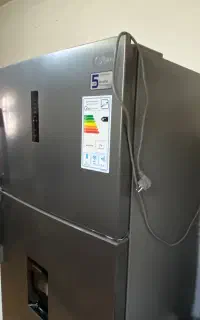 یخچال جی پلاس تقریبا نو