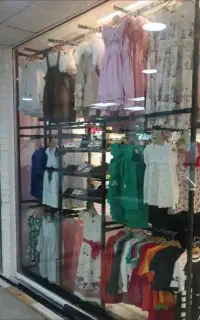 واگذاری مغازه با اجناس و دکور