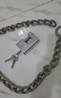 زنجیر‌وقفل