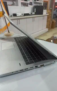 خدمات تعمیر سرویس کامپیوتر در محل