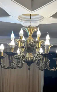 یک جفت لوستر برنز ۱۲ شعله