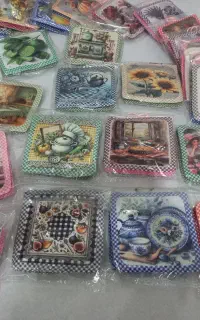 دستگیره آشپزخانه و حوله
