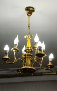 لوستر چهار شاخه طلایی‌ رنگ ثابت
