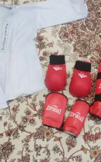 لباس و تجهیزات کاراته