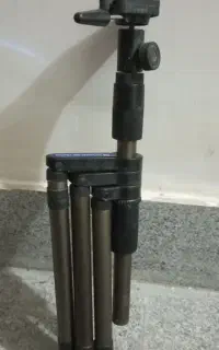 سه پایه دوربین عکاسی