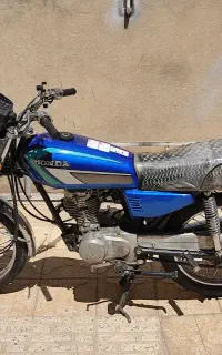 هوندا ۱۲۵ پلاک