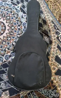 گیتار یاماها