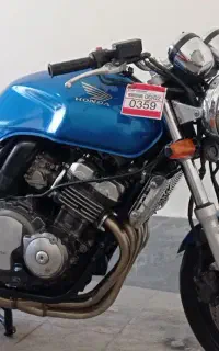 موتور سی بیcb400