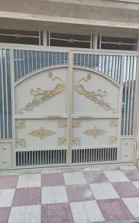 رنگ آمیزی ساختمان وخانه ودرب آهنی وچوبی