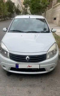 رنو ساندرو اتوماتیک مدل 96 سالم/ سند دسته اول