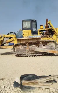 بلدوزر کوماتسو ۱۵۵آماده به کار