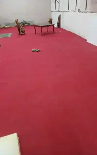۲۲۰متر موکت قرمز تمیز  مناسب