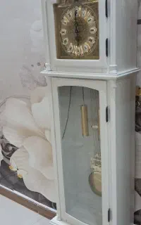 ساعت ایستاده چوبی