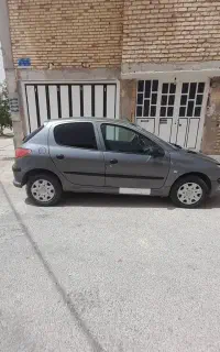 پژو ۲۰۶مدل ۸۵