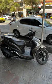 لاکی 180