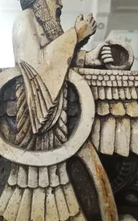 مجسمه سنگی