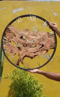 ساعت چوبی روستیک