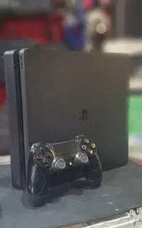ps4 اسلیم ۵۰۰ گیگ کپی خور با بازی در حد نو