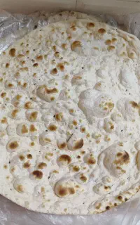 نان لواش سنتی (روغنی با سیاه دونه)