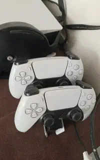 ps5 تمیز و معاوضه هم ندارد