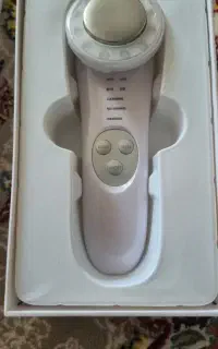 ماساژور چشم وصورت