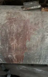 منبع فلزی