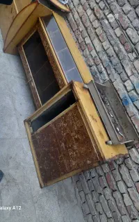کمد ایستاده